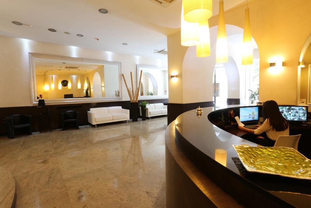 Hotel Europa Фоджа Екстер'єр фото