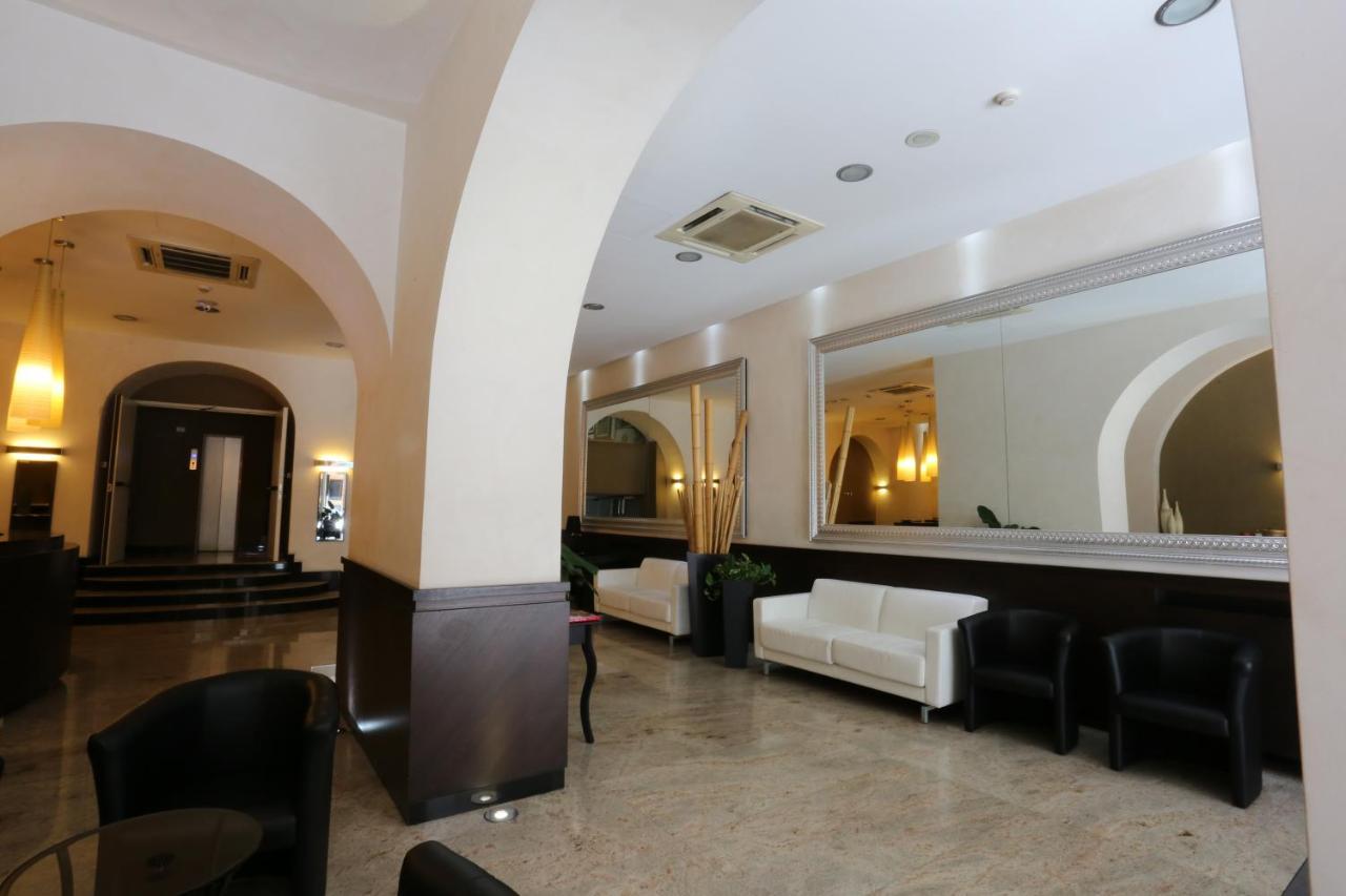 Hotel Europa Фоджа Екстер'єр фото