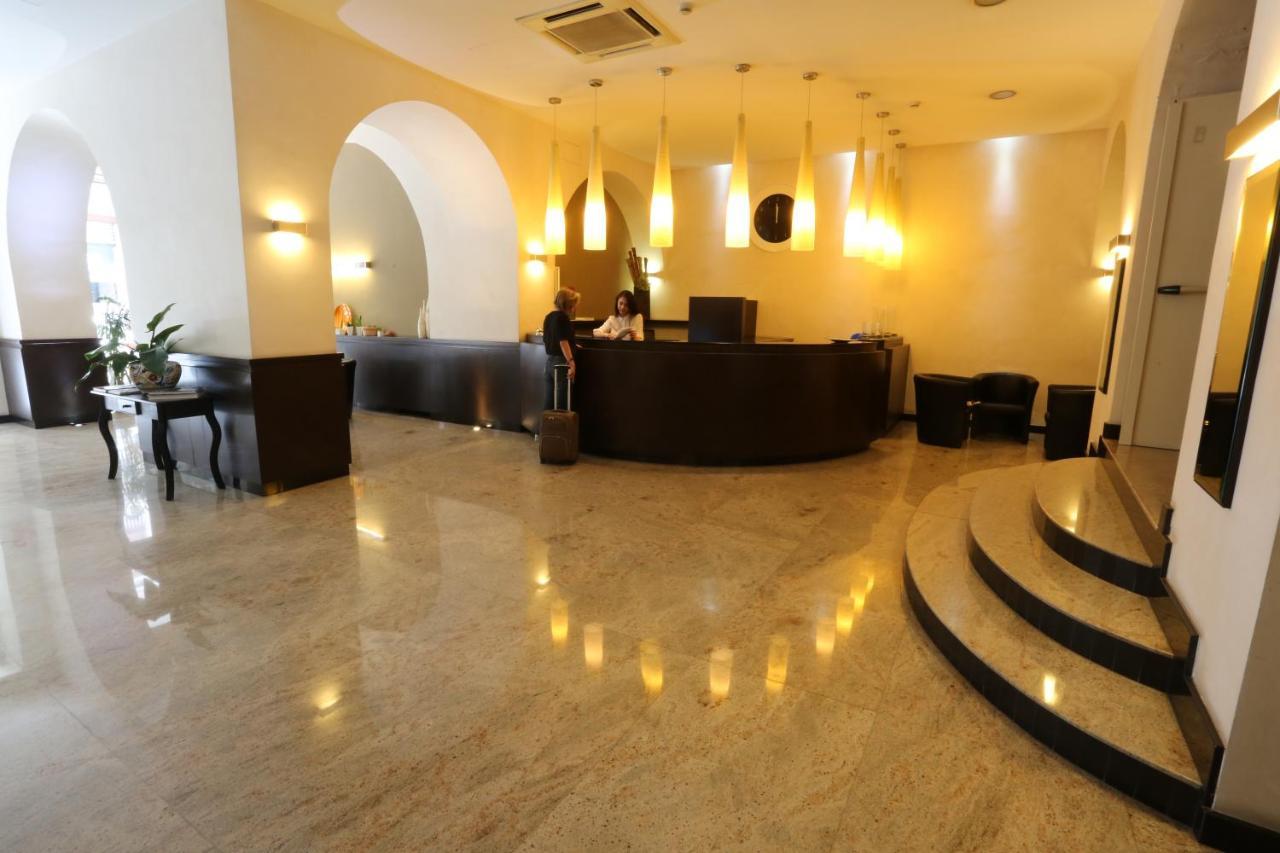 Hotel Europa Фоджа Екстер'єр фото