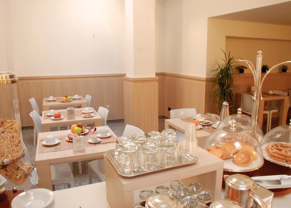 Hotel Europa Фоджа Екстер'єр фото