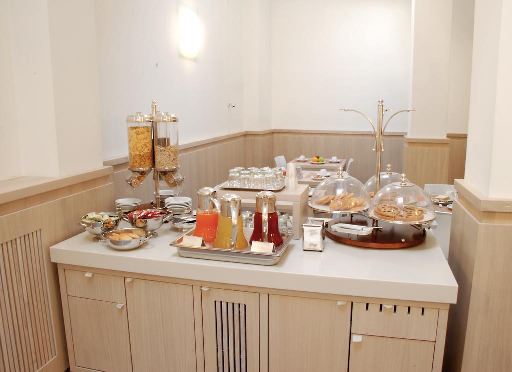 Hotel Europa Фоджа Екстер'єр фото